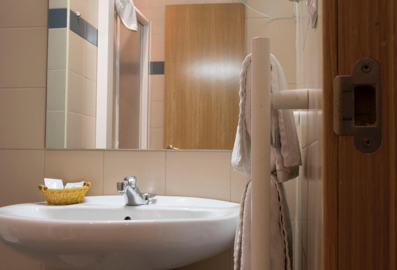 Hospederia Bei.Tu Hostel Beire Bagian luar foto